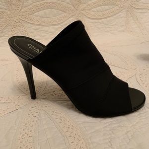 Black Heels Charles by Charles David - new in box